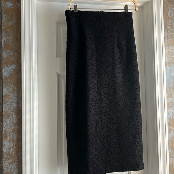 Black Lace Pencil Skirt - Picture 2 of 5